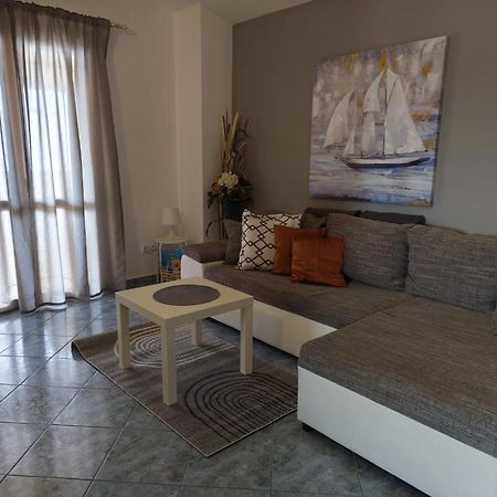 Apartments Tomic Biograd Na Moru Exterior foto