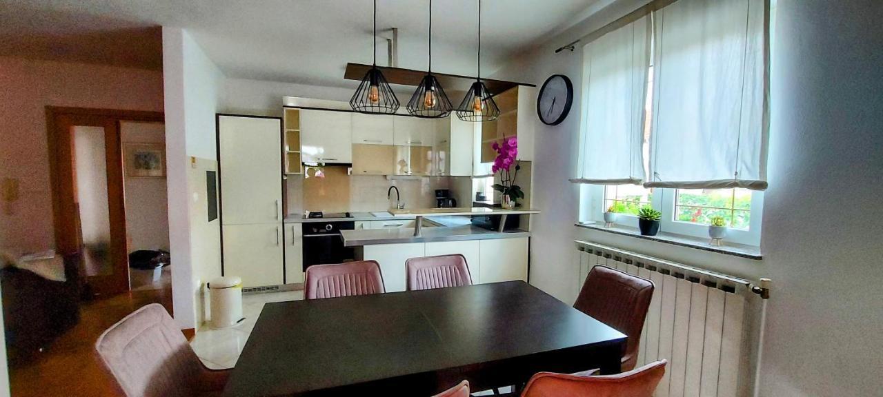 Apartments Tomic Biograd Na Moru Exterior foto