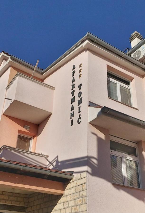 Apartments Tomic Biograd Na Moru Exterior foto