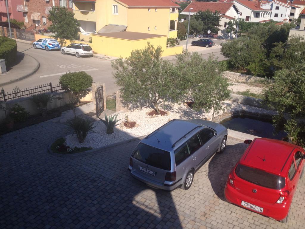 Apartments Tomic Biograd Na Moru Exterior foto