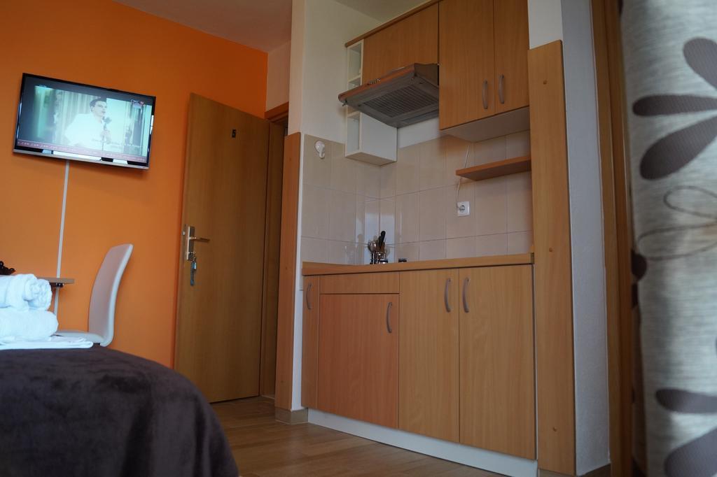 Apartments Tomic Biograd Na Moru Cameră foto